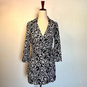 Diane von Furstenberg Wrap Romper – Designer Chic One-Piece Size: 4